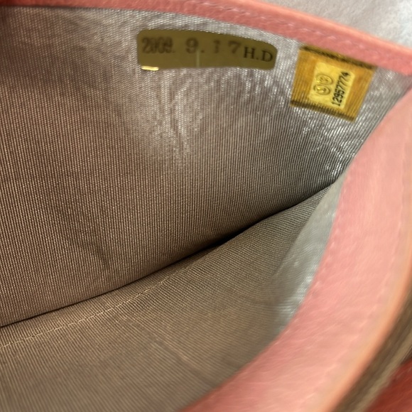 Chanel Wallet - Picture 6 of 8